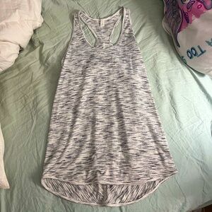 Lululemon Women's Gray tank top